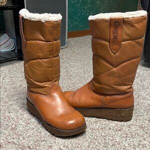 Vintage Cougar Tan Winter Boots with Cozy Lining